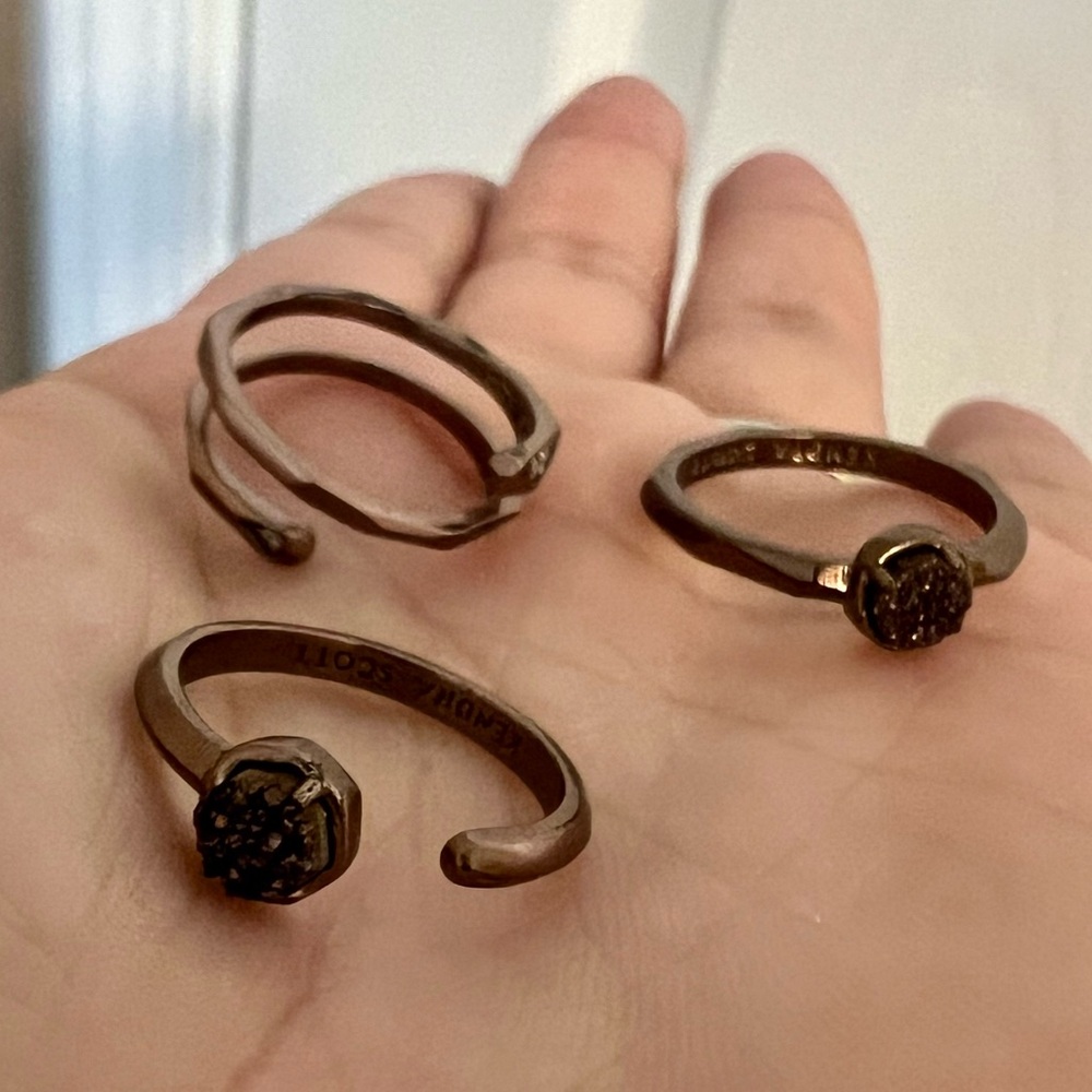 Kendra Scott ring set